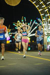 BIB: 4678, 47067, 00000, 38800, 000, 4195
                            <button type="button" onclick="openModal(22817118)" class="btn btn-primary btn-sm float-right btn-popup" data-toggle="modal" data-target=".modal-high-quality">
                        <i class="fas fa-shopping-cart"></i> Add to Cart
                    </button>
                                            <button type="button" onclick="isThisMe(22817118, true)" class="btn btn-success btn-sm float-right btn-popup btn-isme hidden" data-toggle="tooltip" data-placement="bottom" title="นี่คือรูปของคุณใช่ไหม คลิกที่นี่เพื่อเอาเข้าอัลบั้ม">
                        <i class="fas fa-plus"></i> Add to album
                    </button>
                    <button type="button" onclick="isThisMe(22817118, false)" class="btn btn-warning btn-sm float-right btn-popup btn-isnotme hidden">
                        <i class="fas fa-ban"></i> Remove from album
                    </button>